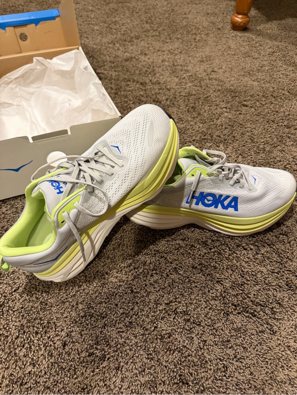 Hoka Men’s Bondi 8 size 11D